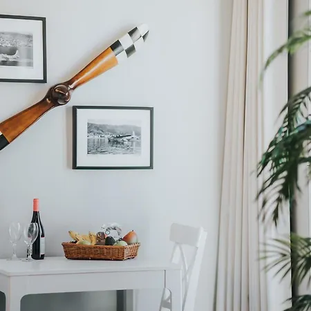 Mansarda Dos Aranhas By Madeira Φουνκάλ