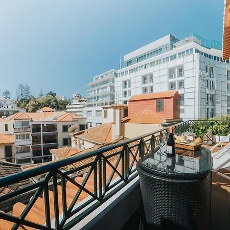 Mansarda Dos Aranhas By Madeira * 푼샬