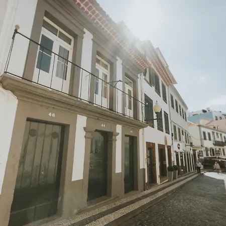 Mansarda Dos Aranhas By Madeira 아파트